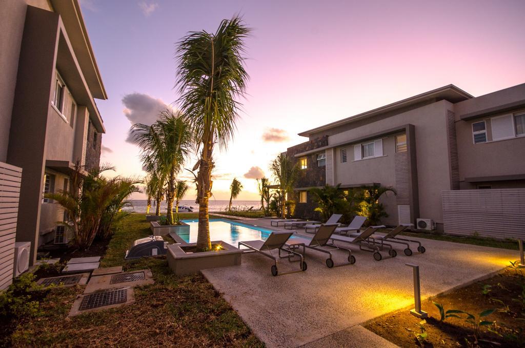 L'Escale 3 Bedrooms Sea View And Beachfront Suite By Dream Escapes Tamarin Exterior foto